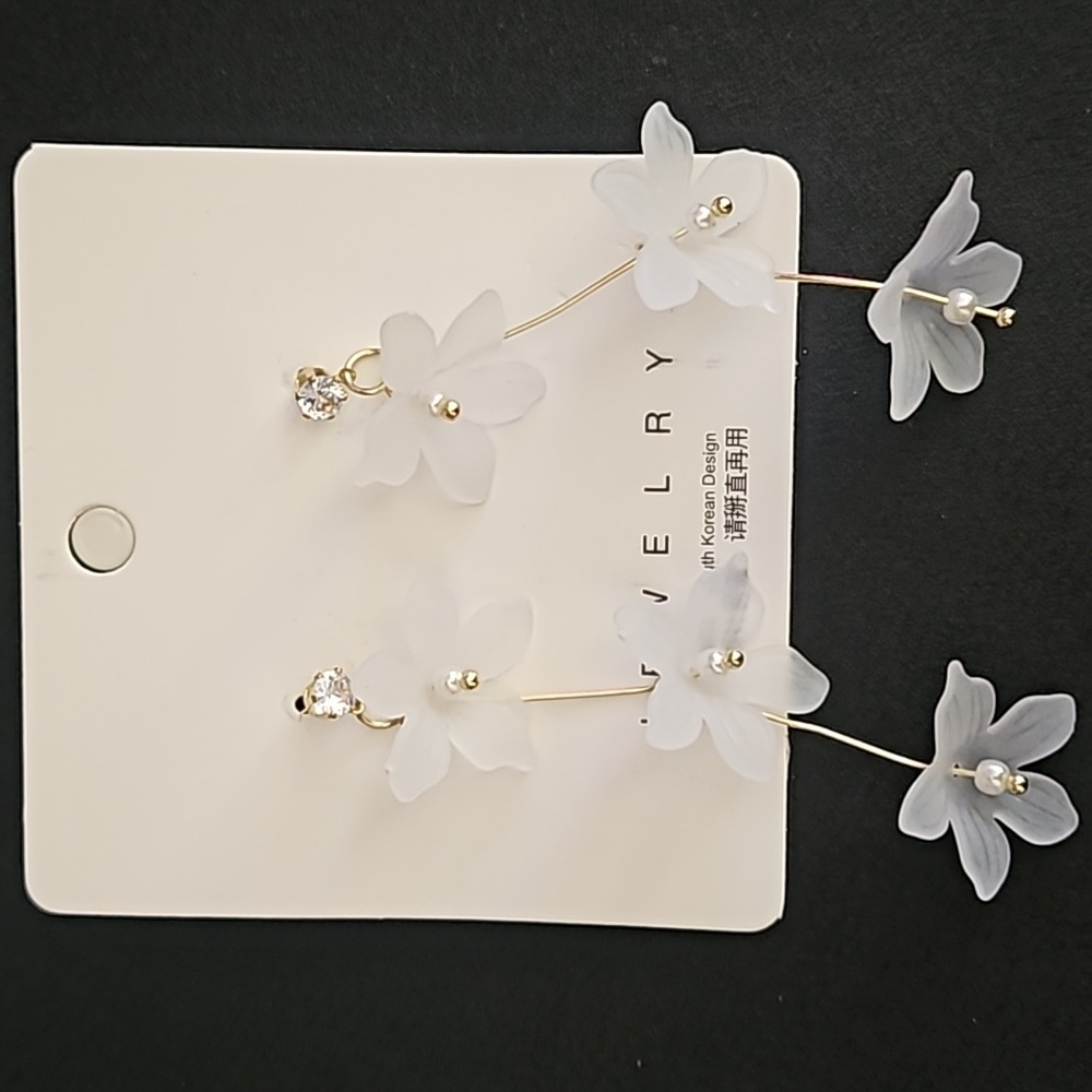 Petal Drop Stud Earrings